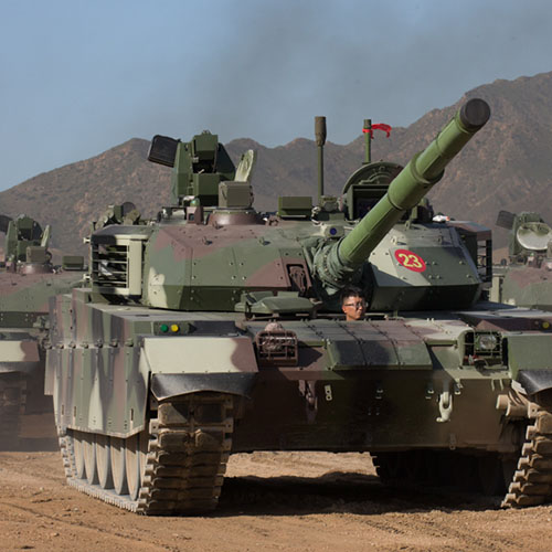 八發(fā)八中！兵器工業(yè)集團多款“裝甲與反裝甲”武器首次公開實彈射擊