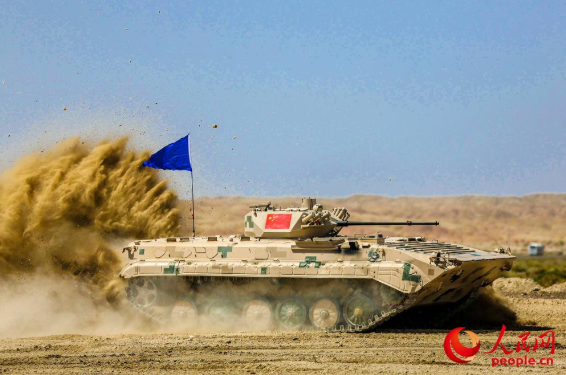 環(huán)球網(wǎng):又是第一！“蘇沃洛夫突擊”接力賽中國隊(duì)摘冠